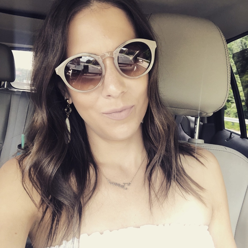 Meet your Posher, Tara